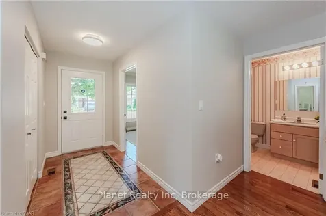 35 White Pine Way Guelph ON N1G 4X7