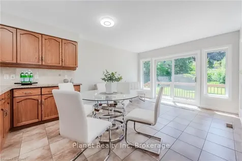 35 White Pine Way Guelph ON N1G 4X7
