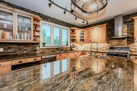 284 Townsend Drive Woolwich ON N0B 1M0