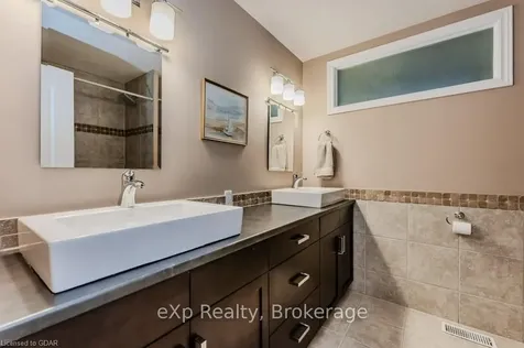 284 Townsend Drive Woolwich ON N0B 1M0