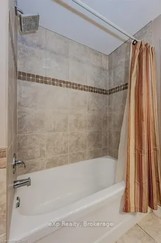 284 Townsend Drive Woolwich ON N0B 1M0