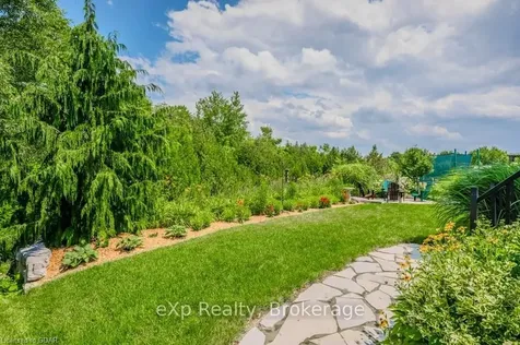 284 Townsend Drive Woolwich ON N0B 1M0
