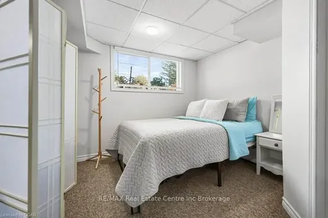 9 Meadow Crescent Guelph ON N1H 6V1