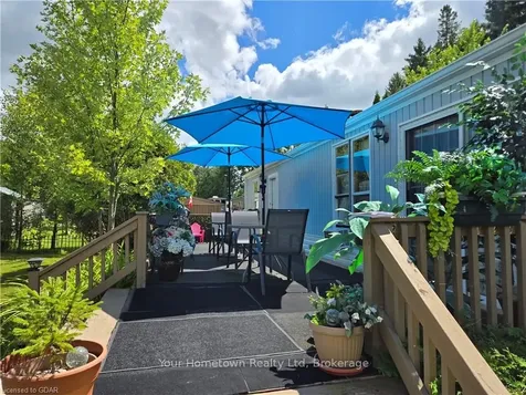 128 Cedar Crescent Centre Wellington ON N1M 2W5