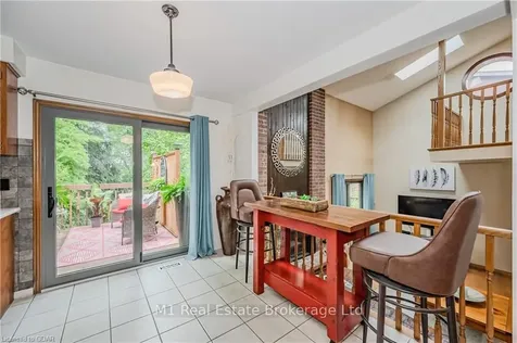 25 Thornhill Drive Guelph ON N1H 8B6