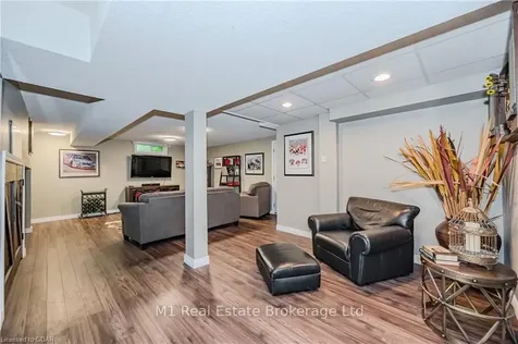 25 Thornhill Drive Guelph ON N1H 8B6
