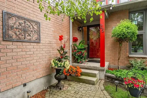 25 Thornhill Drive Guelph ON N1H 8B6