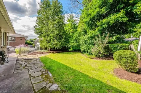 5 Calgary Avenue Guelph ON N1E 4M2