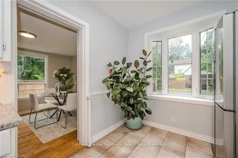 28 Winston Crescent Guelph ON N1E 2J9