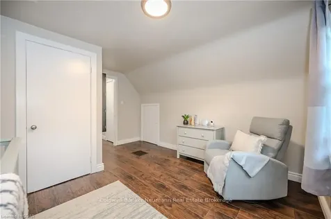 28 Winston Crescent Guelph ON N1E 2J9