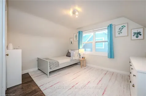 28 Winston Crescent Guelph ON N1E 2J9