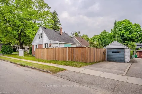 28 Winston Crescent Guelph ON N1E 2J9