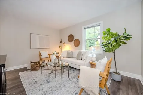 28 Winston Crescent Guelph ON N1E 2J9