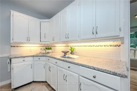 28 Winston Crescent Guelph ON N1E 2J9