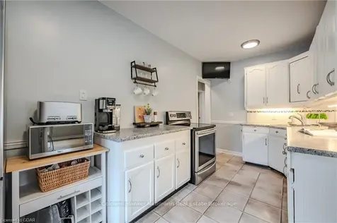 28 Winston Crescent Guelph ON N1E 2J9