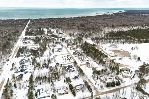 61 Campbell Crescent South Bruce Peninsula ON N0H 2G0