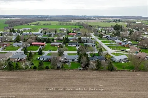 27 Bruce Street Kawartha Lakes ON K0M 2N0