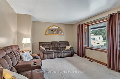 27 Bruce Street Kawartha Lakes ON K0M 2N0