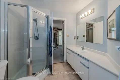75 Beasley Crescent Cambridge ON N1T 1P5