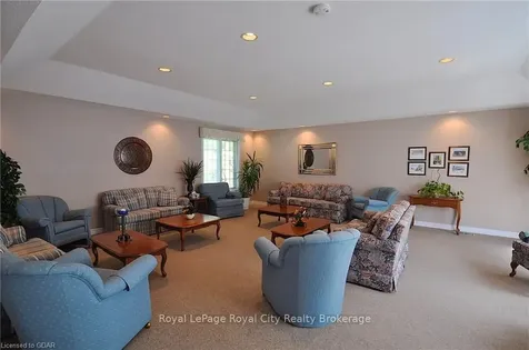 75 Beasley Crescent Cambridge ON N1T 1P5