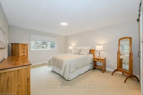128 Harvard Road Guelph ON N1G 3R1