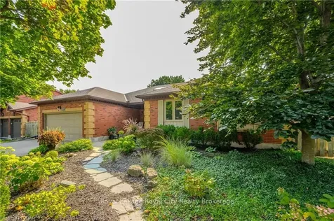 128 Harvard Road Guelph ON N1G 3R1
