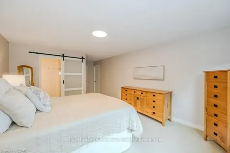 128 Harvard Road Guelph ON N1G 3R1