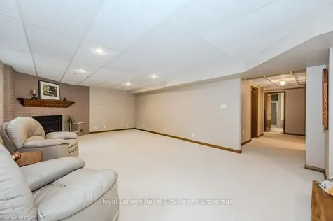 128 Harvard Road Guelph ON N1G 3R1