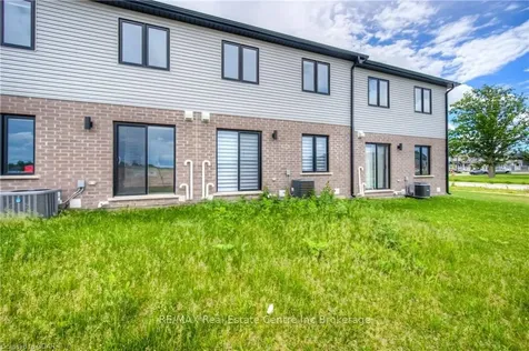 297 Bradshaw Drive Stratford ON N5A 0K2