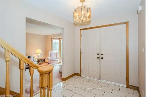 6 Mcelderry Road Guelph ON N1G 4K2
