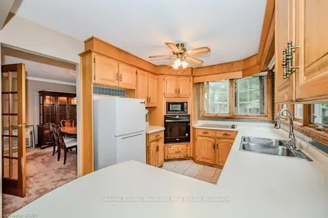 6 Mcelderry Road Guelph ON N1G 4K2