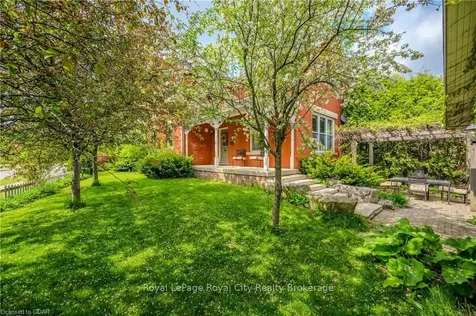 61 Clairfields Drive E Guelph ON N1L 1L9