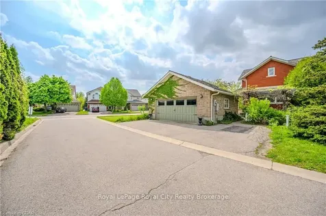 61 Clairfields Drive E Guelph ON N1L 1L9