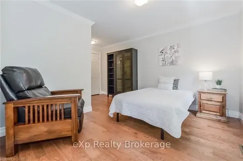 459 Geddes Street Centre Wellington ON N0B 1S0