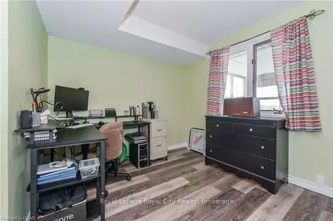 465 Whitelaw Road Guelph ON N1K 1L6