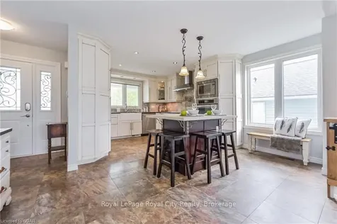 465 Whitelaw Road Guelph ON N1K 1L6