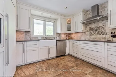 465 Whitelaw Road Guelph ON N1K 1L6