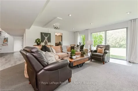 131 Millford Crescent Centre Wellington ON N0B 1S0