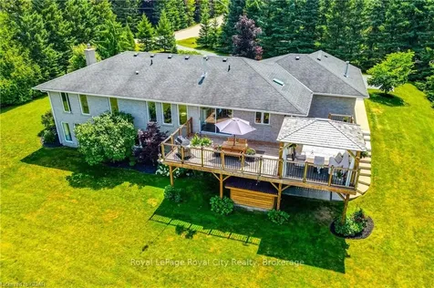131 Millford Crescent Centre Wellington ON N0B 1S0