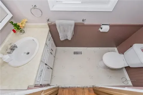 120 Angelica Street Centre Wellington ON N1M 2Z7