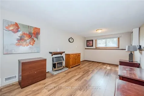 125 Brant Avenue Guelph ON N1E 1G4