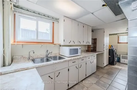 125 Brant Avenue Guelph ON N1E 1G4
