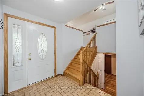 125 Brant Avenue Guelph ON N1E 1G4