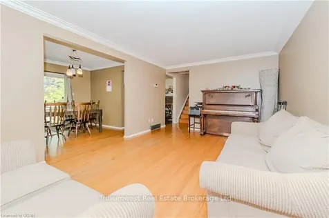 306 Edinburgh Road S Guelph ON N1G 2K4