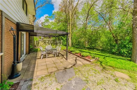 306 Edinburgh Road S Guelph ON N1G 2K4