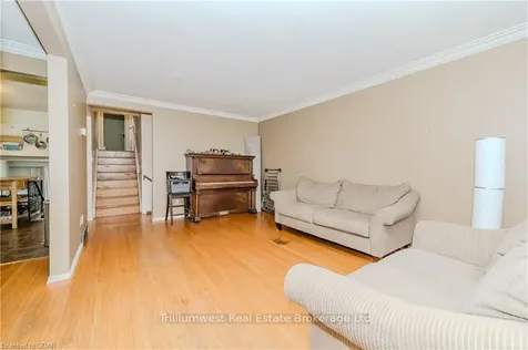 306 Edinburgh Road S Guelph ON N1G 2K4