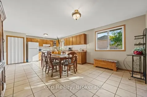 4 Shelby Place Guelph ON N1K 1W7