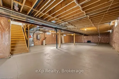 4 Shelby Place Guelph ON N1K 1W7