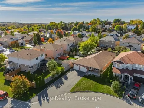 4 Shelby Place Guelph ON N1K 1W7