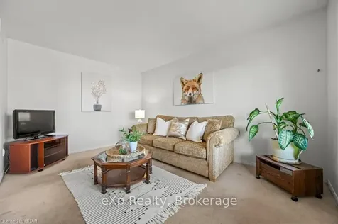 4 Shelby Place Guelph ON N1K 1W7